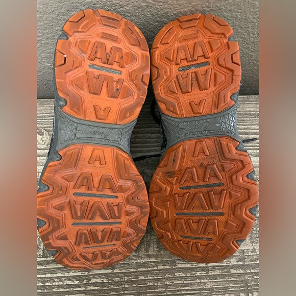 ASICS gel venture 7 size 2.5 boy - Picture 6 of 6